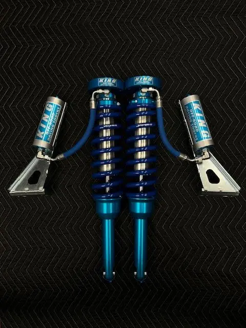 *Special Order*King Shocks | 2005-2023 Tacoma 2.5 Coilover Set - Pro Comp 6'' Spec - 25001-119-Pc6 1