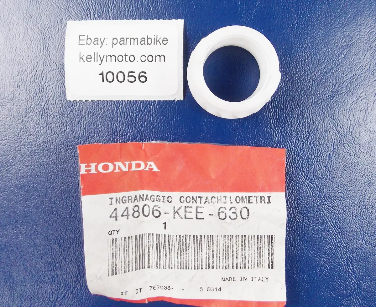 Nos Oem 1996 1997 Honda Ss50/100 Speedometer Gear  44806-Kee-630 1