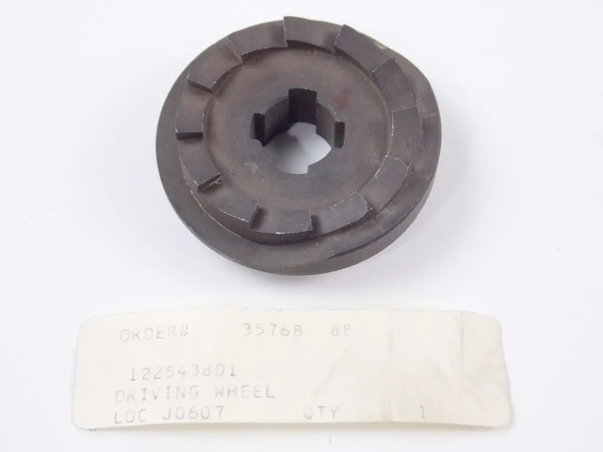 Nos 1977 1978 Husqvarna Cr Wr 125 250 390 Kick Starter Ratchet Gear 122543801 1