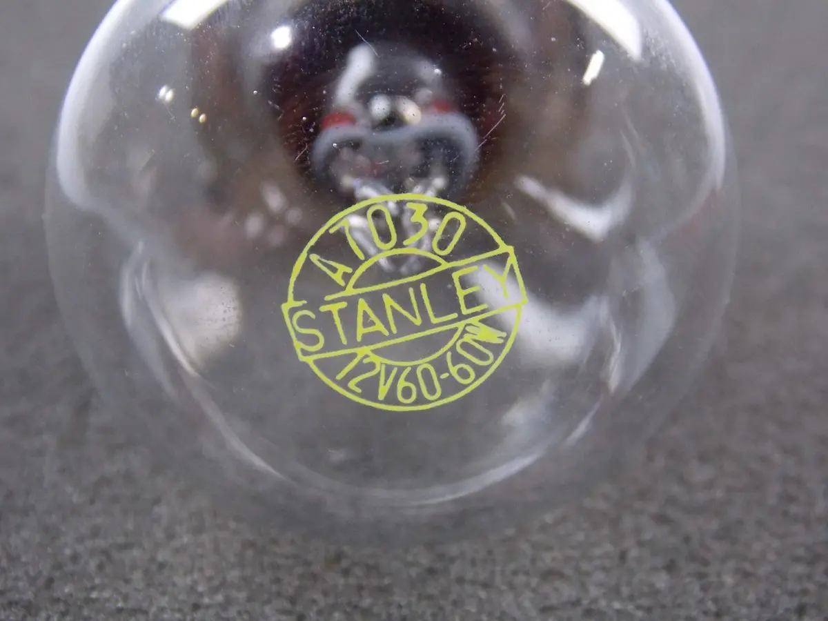 Stanley Headlight Bulb Double Contact 12V 60/60W Base P15d-3 # A3070 1