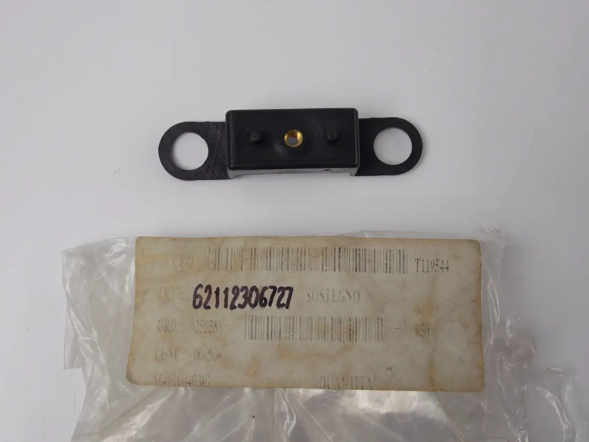 Nos Oem Bmw 1993-2007 R850r R1100r Speedometer Bracket 62112306727 1