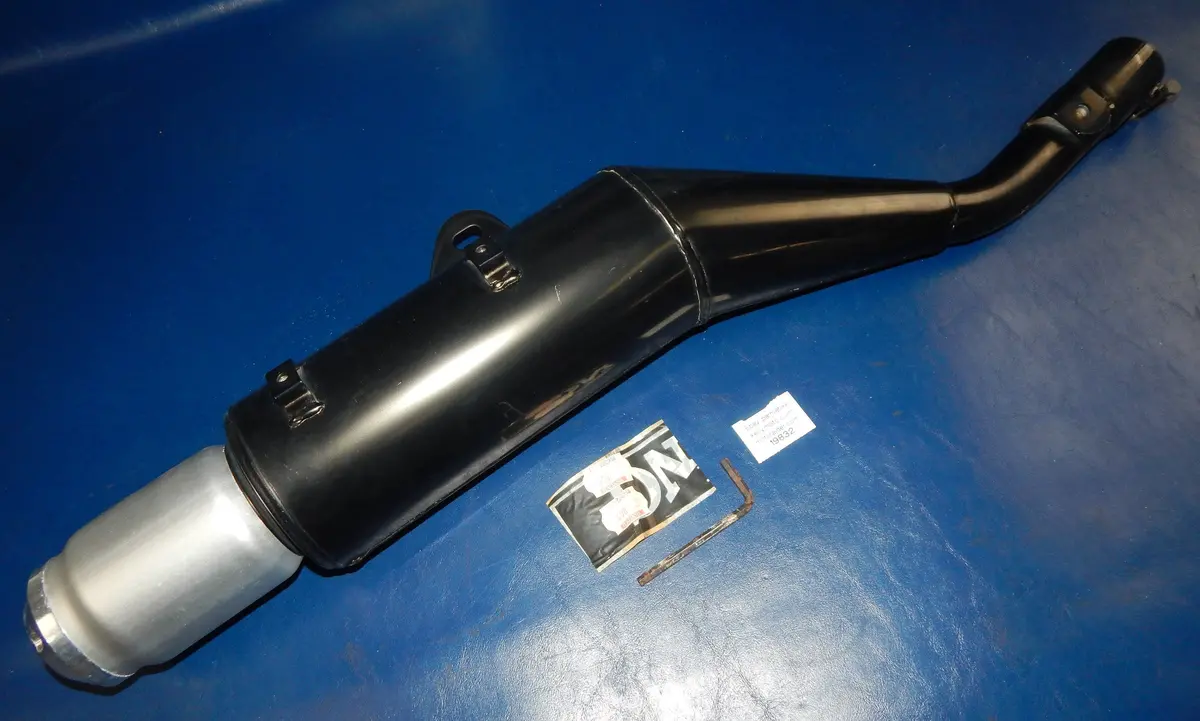 1990'S Yamaha Xt600 Marving Muffler Exhaust Pipe Vintage Aaa-11 1