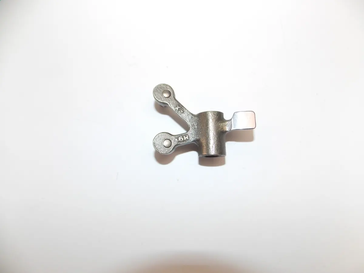Oem Peugeot Lxr125 Scooter Rocker Arm Exhaust # 801006 1