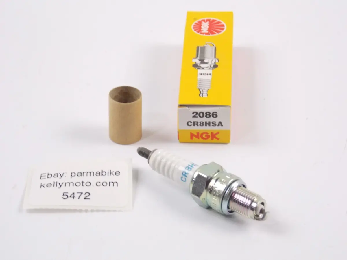 Box Of 4  Nos Ngk Cr8hsa 2086  Spark Plugs Yamaha Honda Kawasaki Suzuki Bmw 1