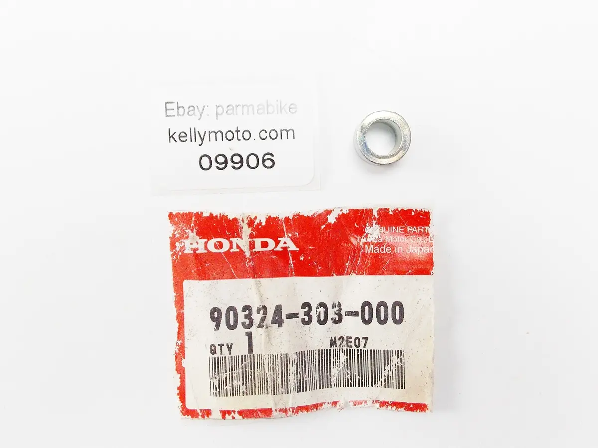 Nos Oem Honda Nt/Vt/Vtr Collar R.R Turn Signal Mount 90324-303-000 1
