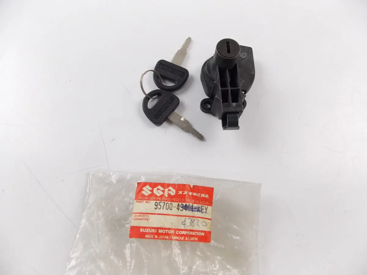 Nos Oem Suzuki 1986-2000 Fb100 Seat Lock Set 95700-43820 1