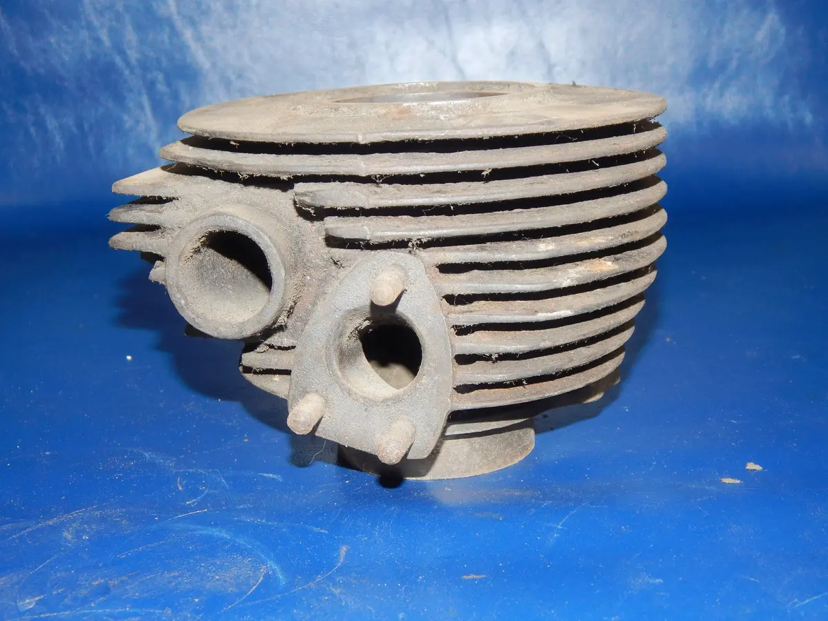 1951-53 Piaggio Vespa 125 Cylinder Motor Bore 56.40Mm Vintage Scooter 2