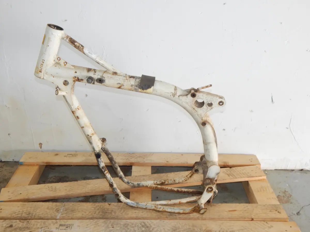 Husqvarna 1985 250 500 Cr Frame Chassis Vintage Cp-02250 1