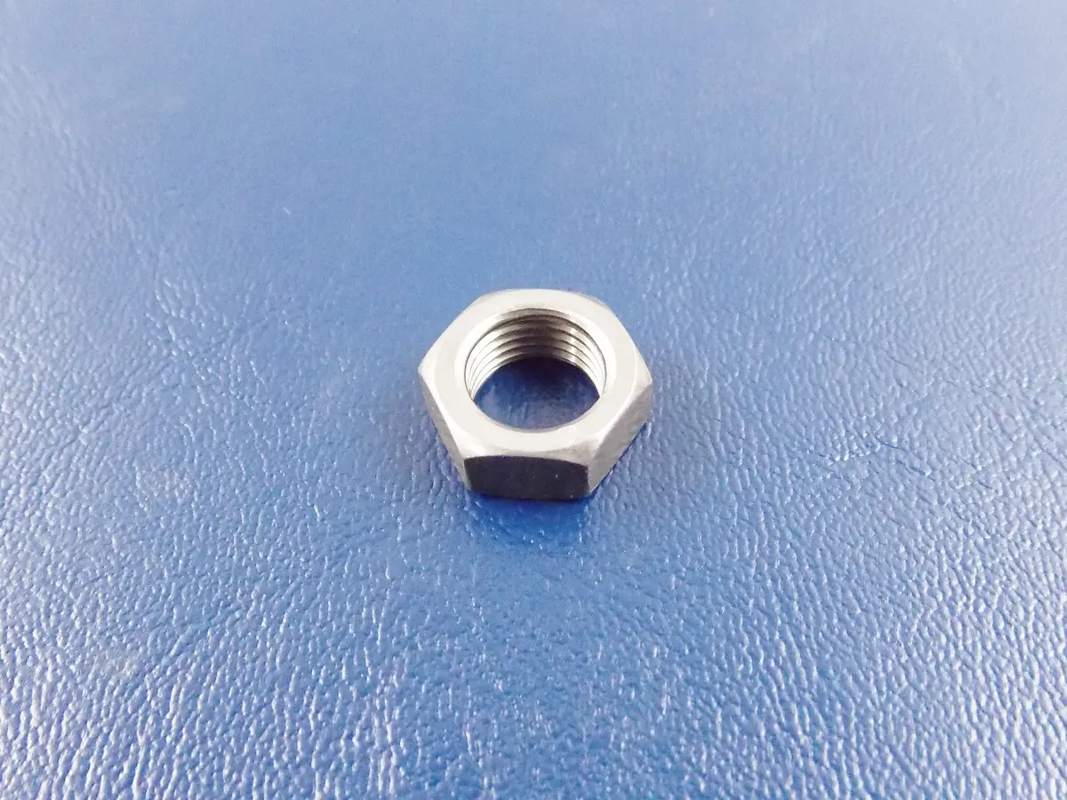 Nos Oem 1997-15 Honda Vt1300 St1300/1100 Gl1800/1500 Hex Nut 10Mm 51451-Maj-G41 2