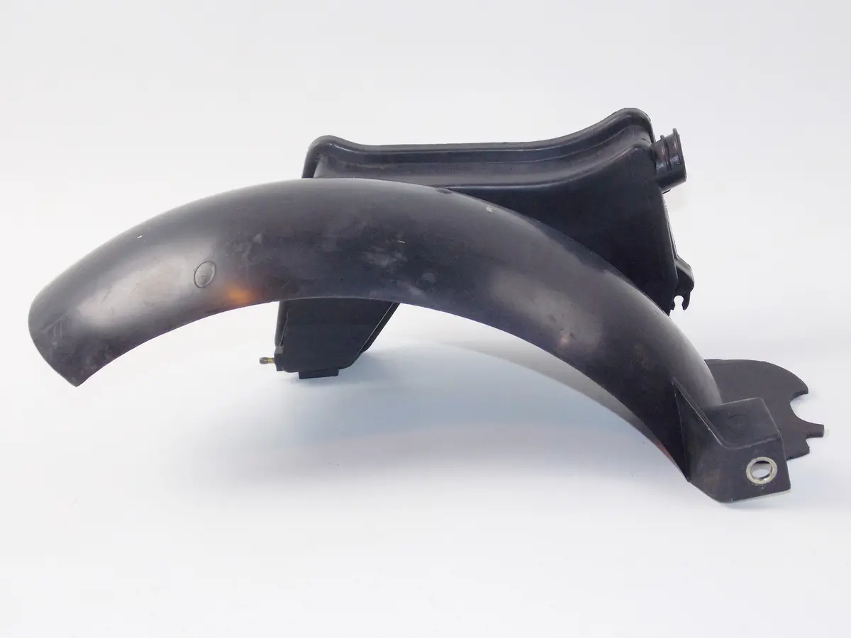 Nos Cagiva 1992 1993 1994 City Air Filter Box Rear Fender Mud Guard Y00fa0190 2