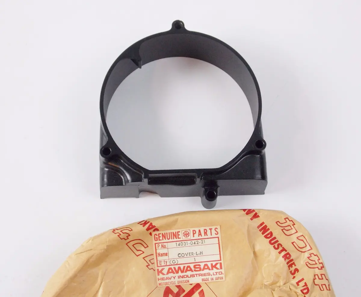Nos Kawasaki 1971 1973 1974 1975 F6 F7 Left Black Engine Case Cover 14031-042-21 1