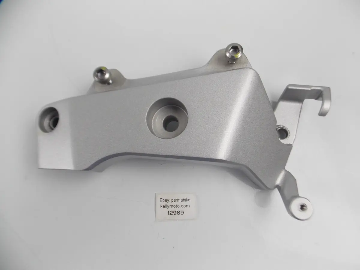 Honda 2003-2004 Cb600 Hornet Right Side Engine Mount Support | 50600-Mbzk-K000 1