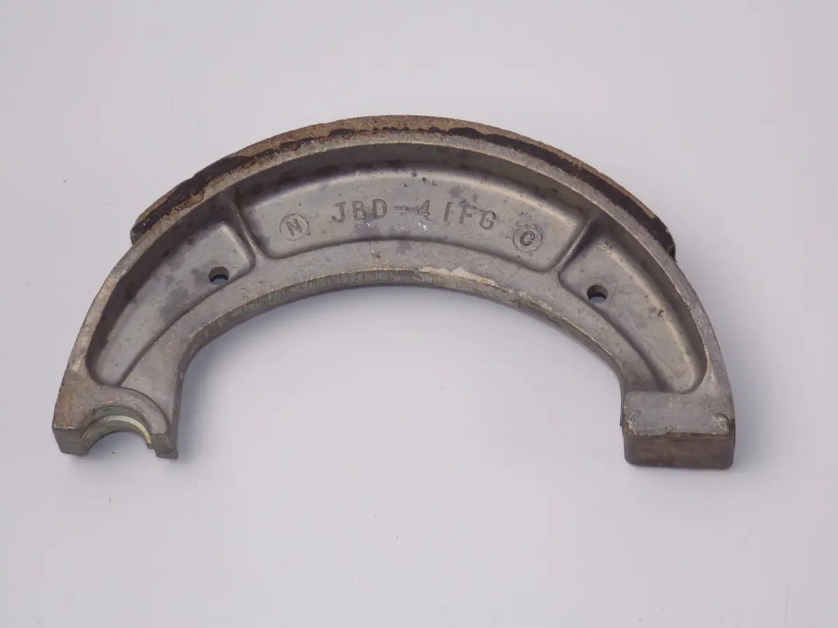 Nos Yamaha Rear Wheel Brake Shoe 1977-1978 Xt500 Jbd-41Fg/2141 1