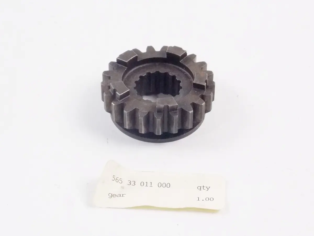 1985-86 Ktm 500 Transmission 5Th Gear Countershaft 21T 56533011000 565.33.011.00 1