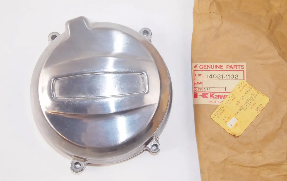 Nos Oem Kawasaki 1980-1983 Kz750 | Kz650 Cover-Generator 14031-1102 1