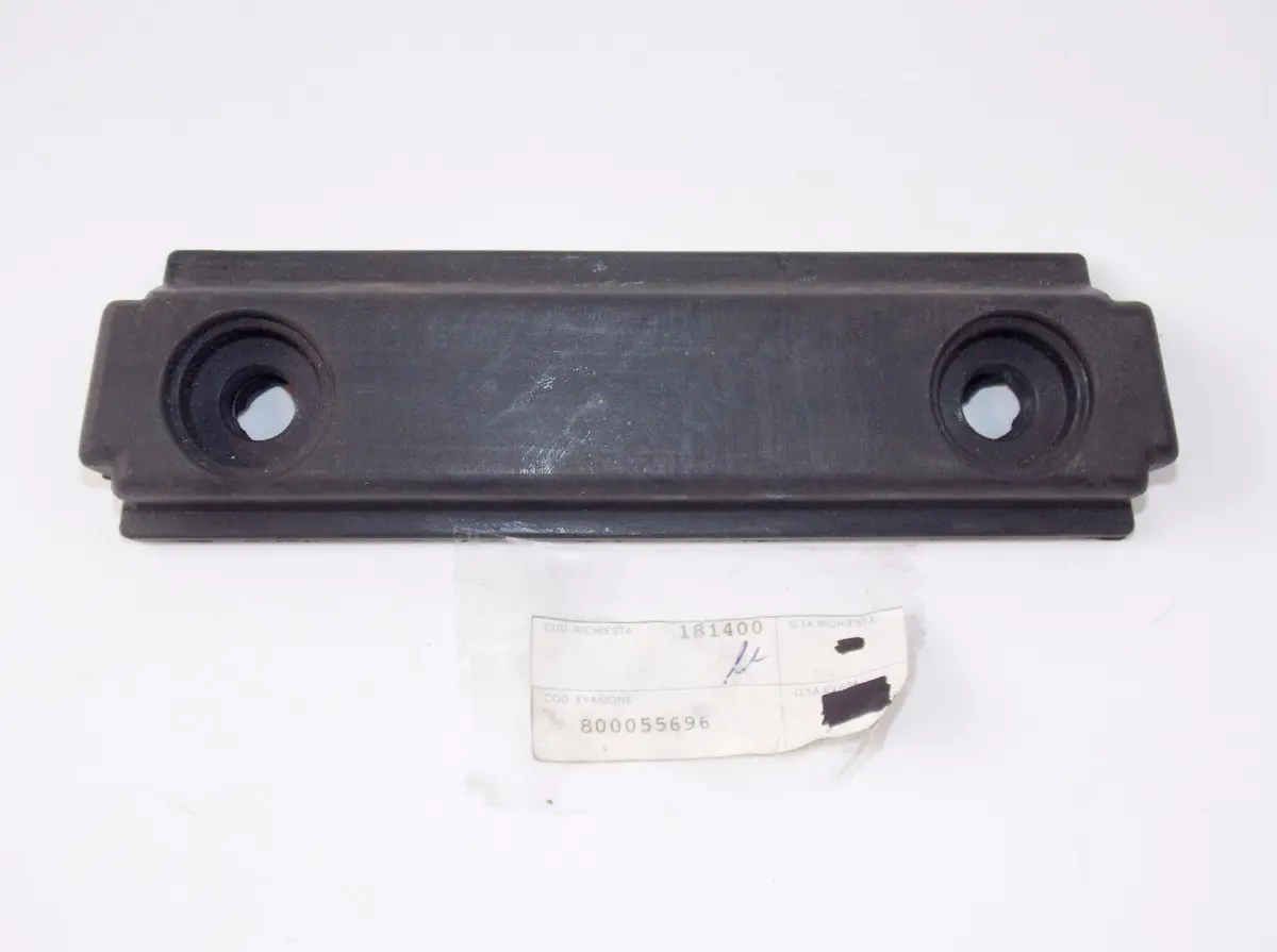 Oem Cagiva 87-87 Freccia 125 92 Freccia 125-C12r Gas Tank Rubber Pad 800055696 1
