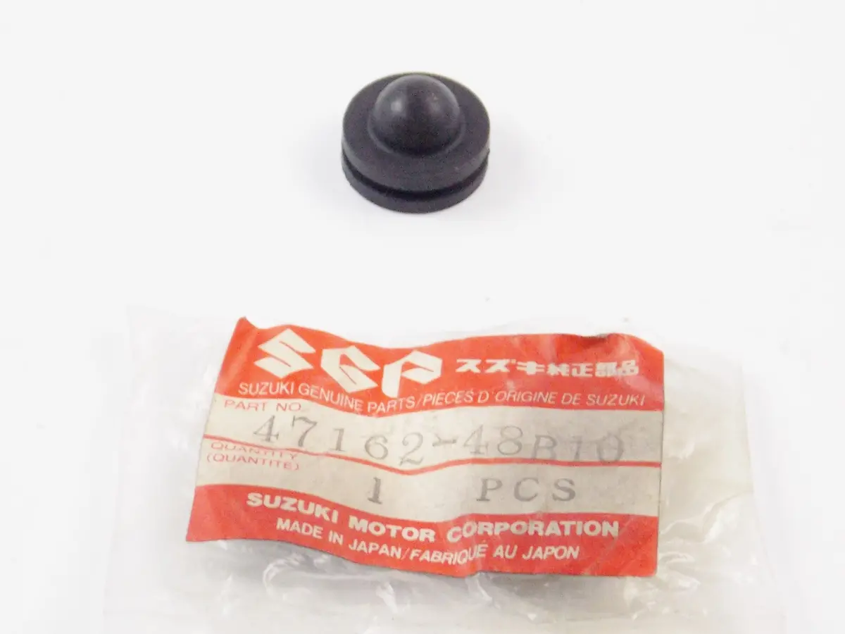Nos Oem Suzuki 1988-1992 Katana - Gsx1100fp Cushion, Front No.1 47162-48B10 1