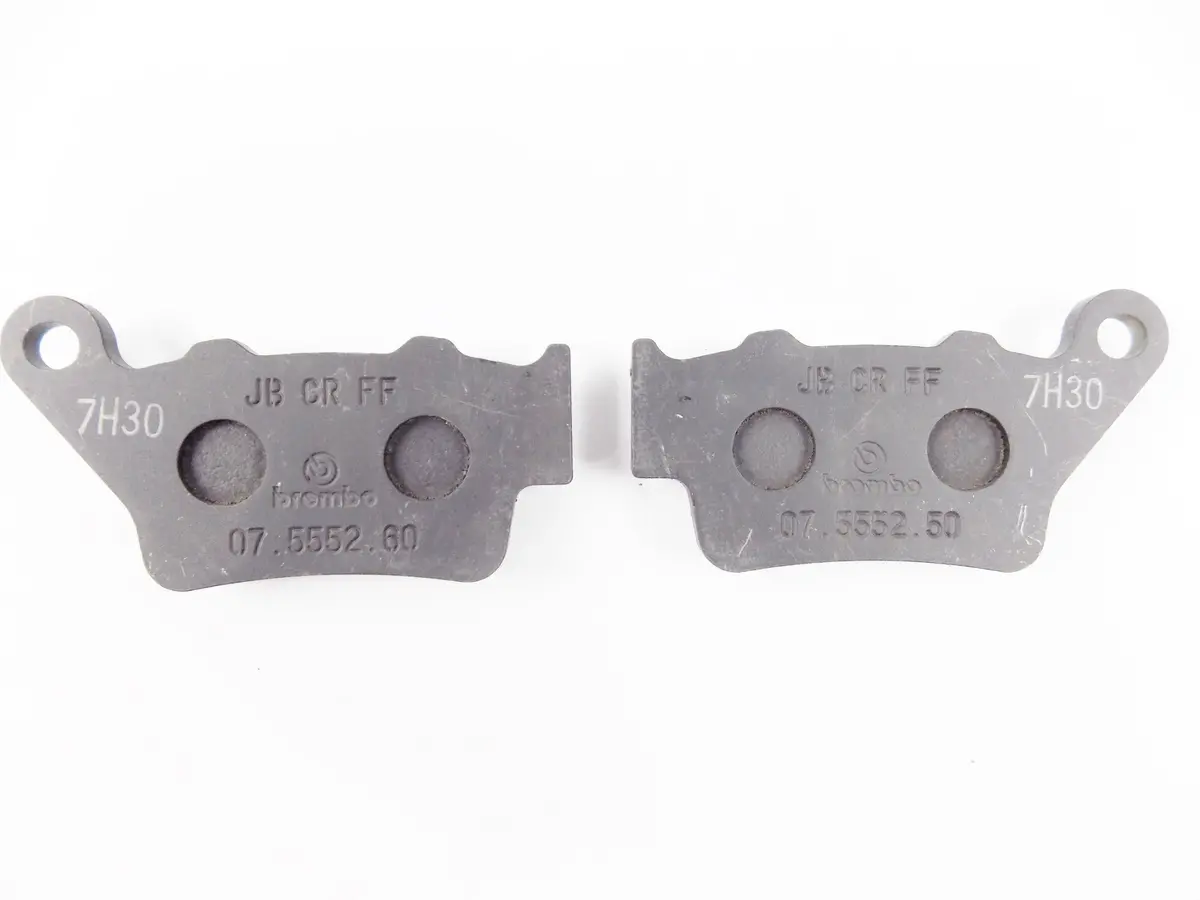 Nos Oem 1997-2003 Honda Cb500/ Slr650 Rear Brake Pads Set 06435-Mak-003 2