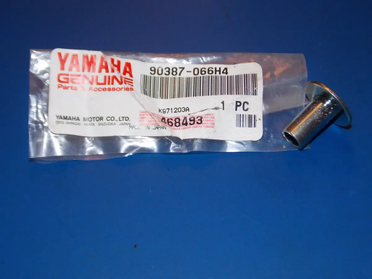 Nos Yamaha 1983-2021 Ytm225 Fz750/700 Yfm350 Yfb250 Oil Tank Collar 90387-066H4 1