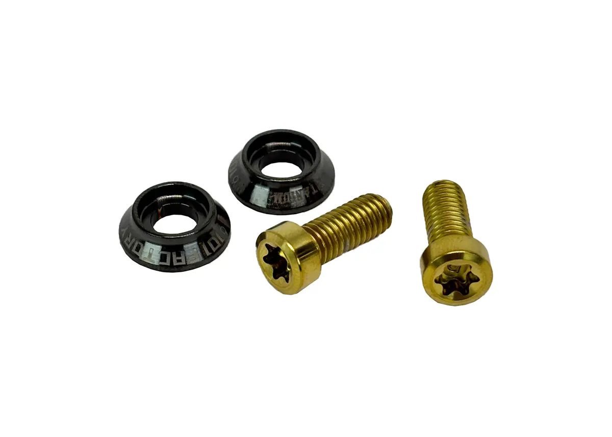 Screw Set Scover Seat Grab Rail 1O1 Factory Black / Gold | Vespa Gts/Gts Super/Gtv/Gt 60/Gt/Gt L/ Primavera/ Sprint/ Elettrica 50-300Cc 1