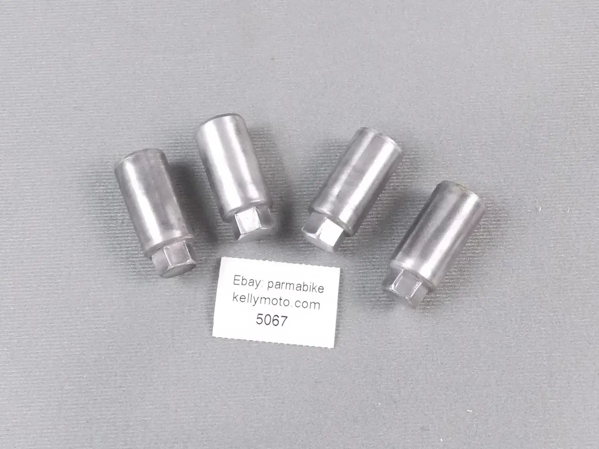 Oem Yamaha 1976 Yz 400 Engine Cylinder Nuts Motor Top End 1
