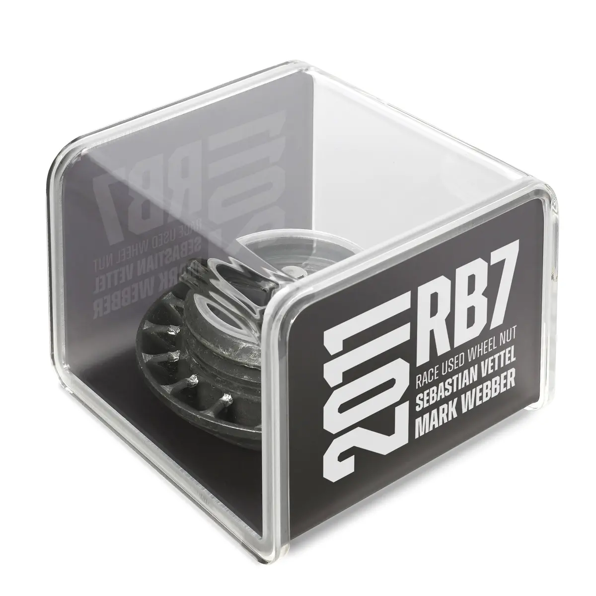 Red Bull Racing 2011 Rb7 Grand Prix Used Wheel Nut In Display Case 1