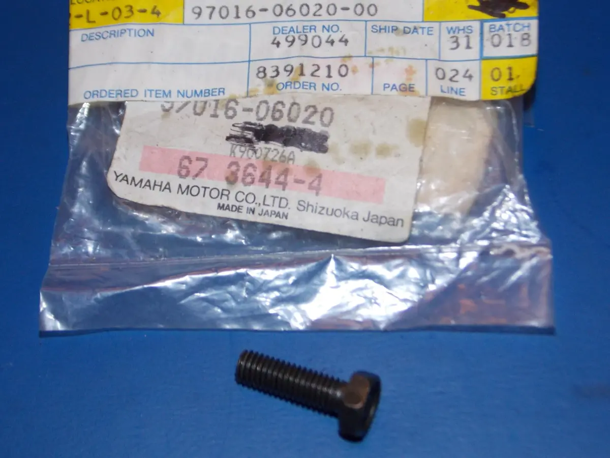 Nos Yamaha 1970-2121 Tw200 Sw396 Ew433 Gp292 Sl433 Mounting Bolt 97016-06020 1