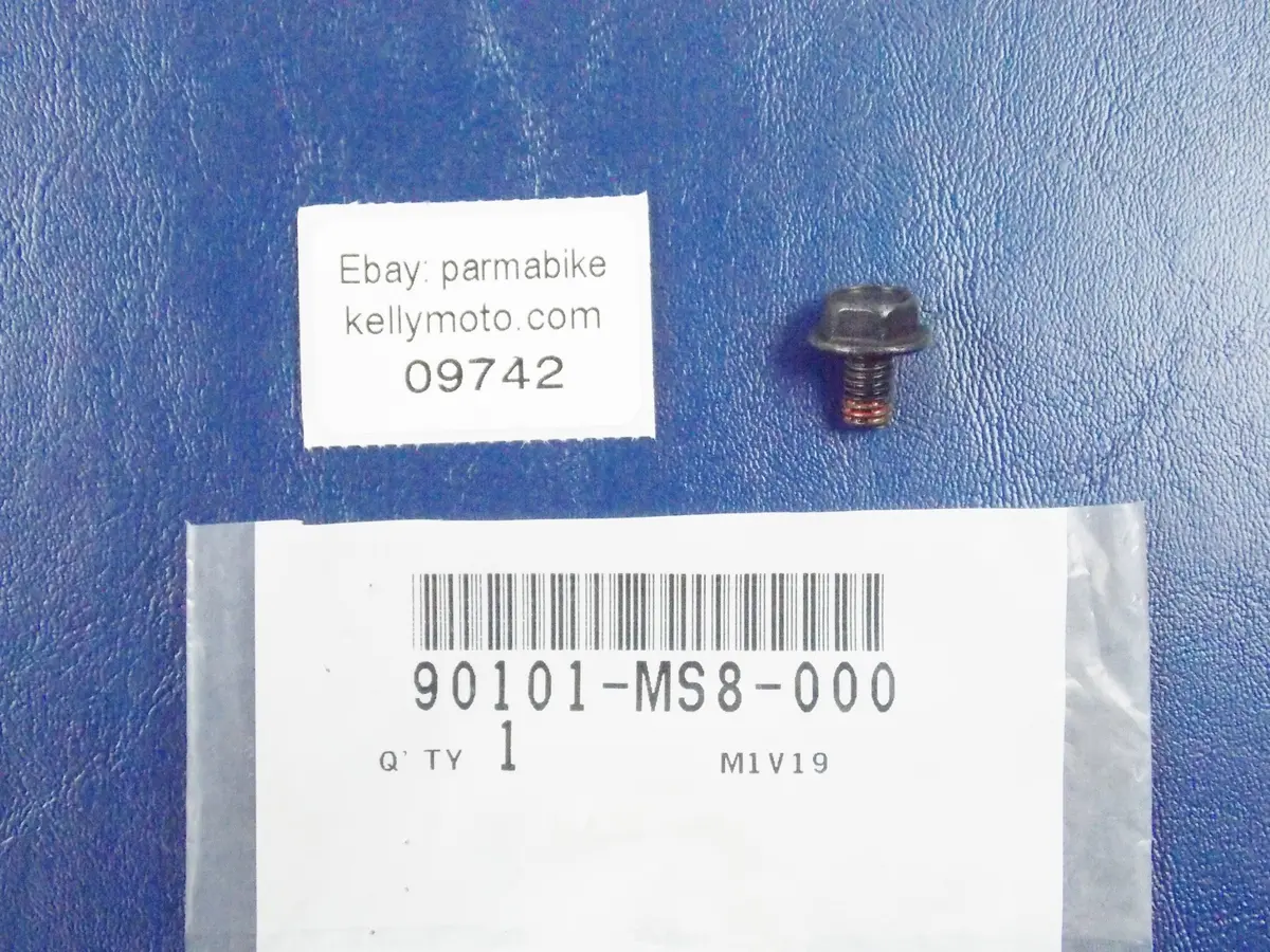 Nos Oem Hondatransalp Xl400v 1994/Xl600v 1990-92 Bolt Flange 6X10 90101-Ms8-000 1