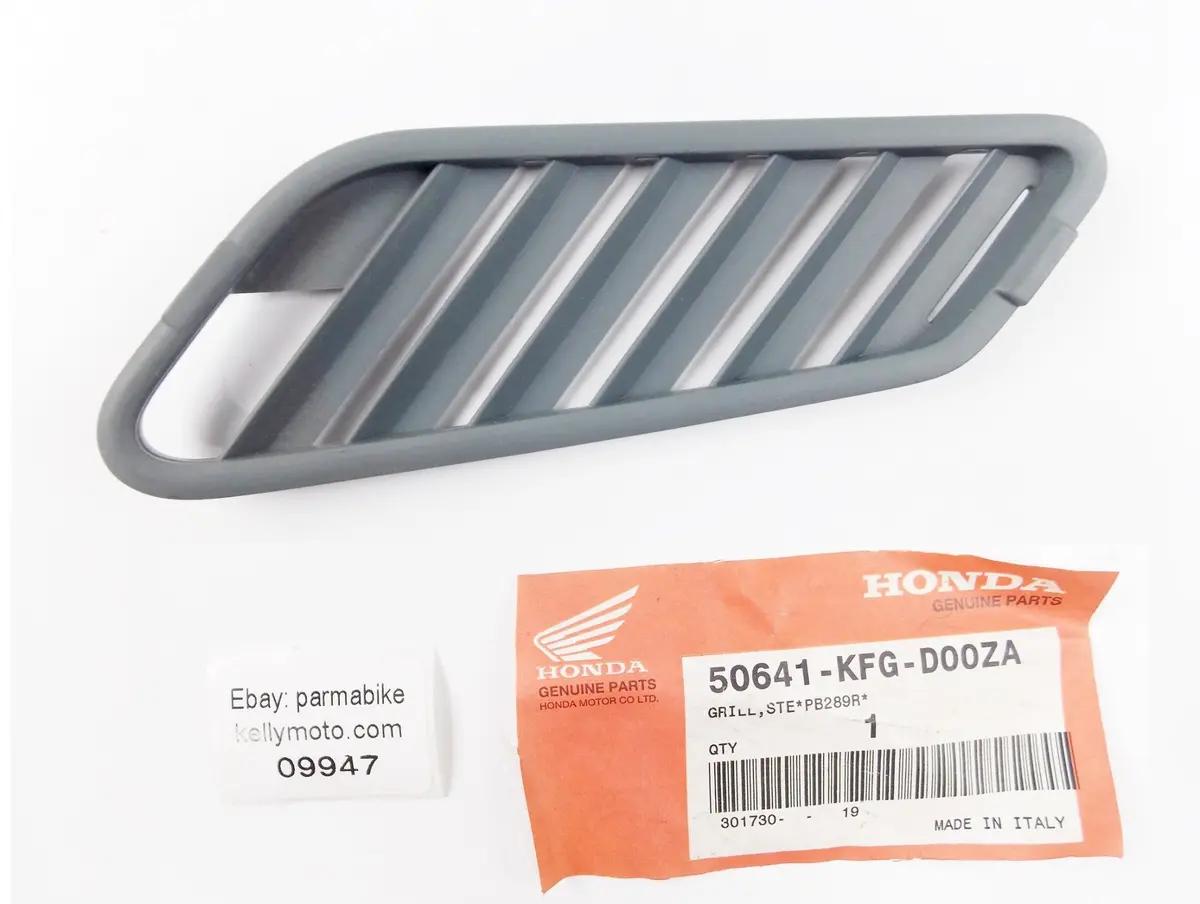 Nos Oem 2001 Honda Pantheon Fes 125/150/250 Grille Step Bg123r 50641-Kfg-D00za 1