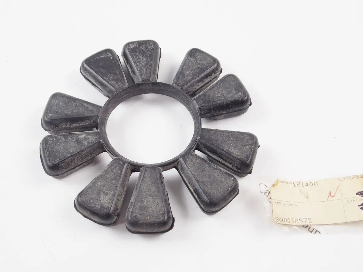 Nos Oem Cagiva 1987 Elefantre 125 Rear Wheel Rubber Dampener 800038572 1