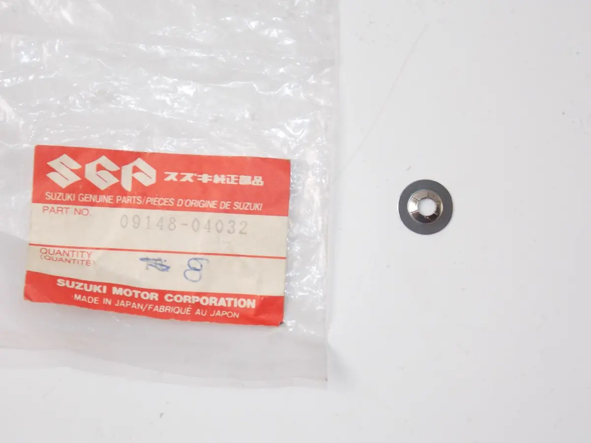 Nos Oem 1972 1988-1998 Suzuki Gt750 Gsx-R750/R1100 Nut  09148-04032 1
