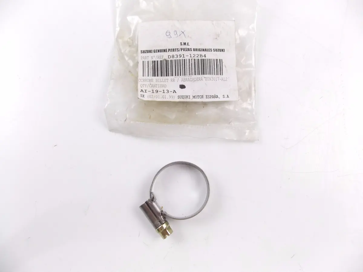 Nos Oem Suzuki 1997-2006 Katana 50 2003 Ay50 (P19) Air Cleaner Clamp D8391-122B4 1