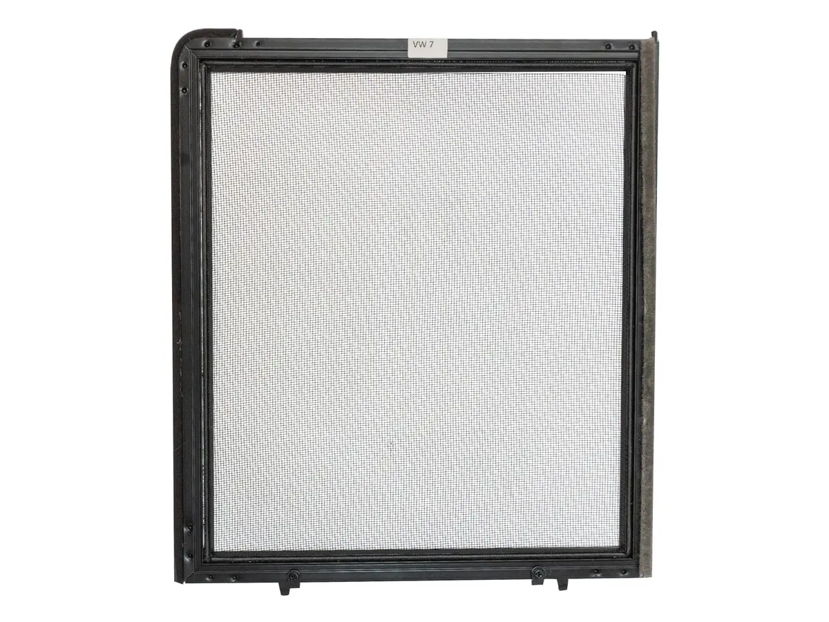 Sliding Window Screen [Vanagon Westfalia] 1