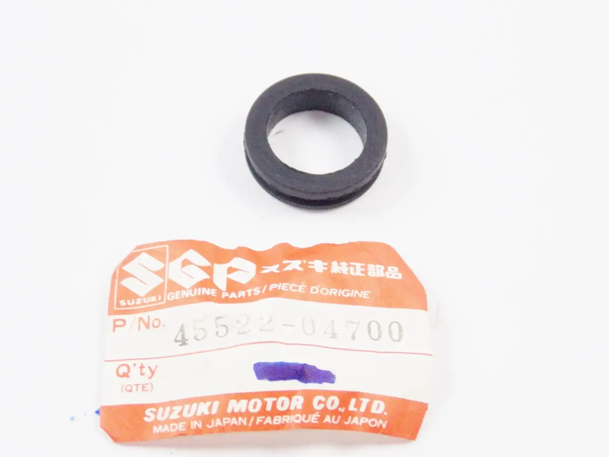 Nos Oem Suzuki 1984-1985 Gsx500 | 1983-1994 Rg50 Grommet 45522-04700 1