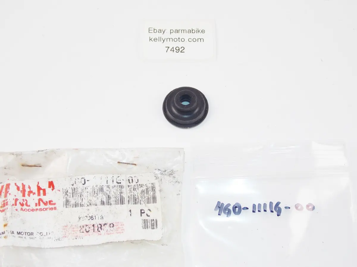 1982-1988 Yamaha Xz550 Fz600 Yx600 Xt350 Xj550 Fj600 Rubber Mount 1 4G0-1111G 1