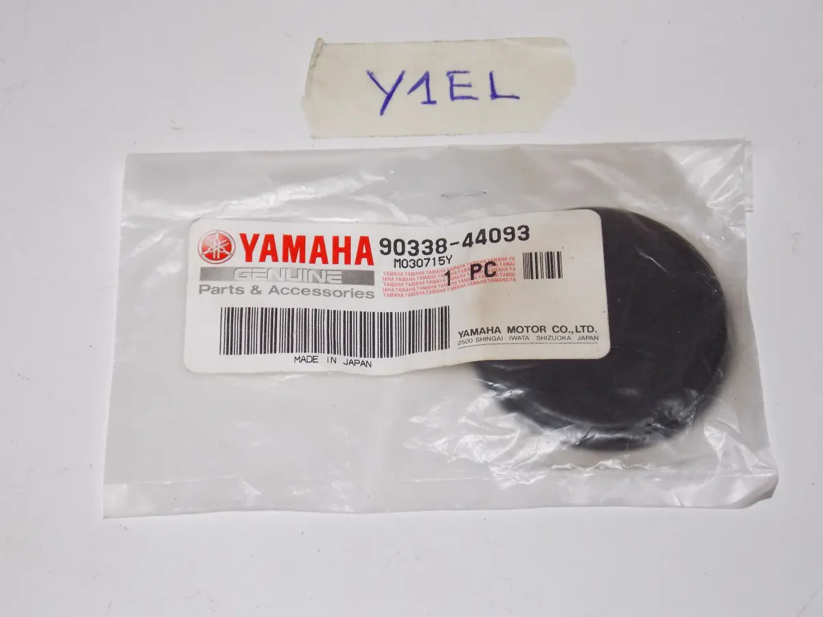 Nos Yamaha  Plug 1982-2006 Tri-Moto Vk 540 Enticer Venture 500 90338-44093 1