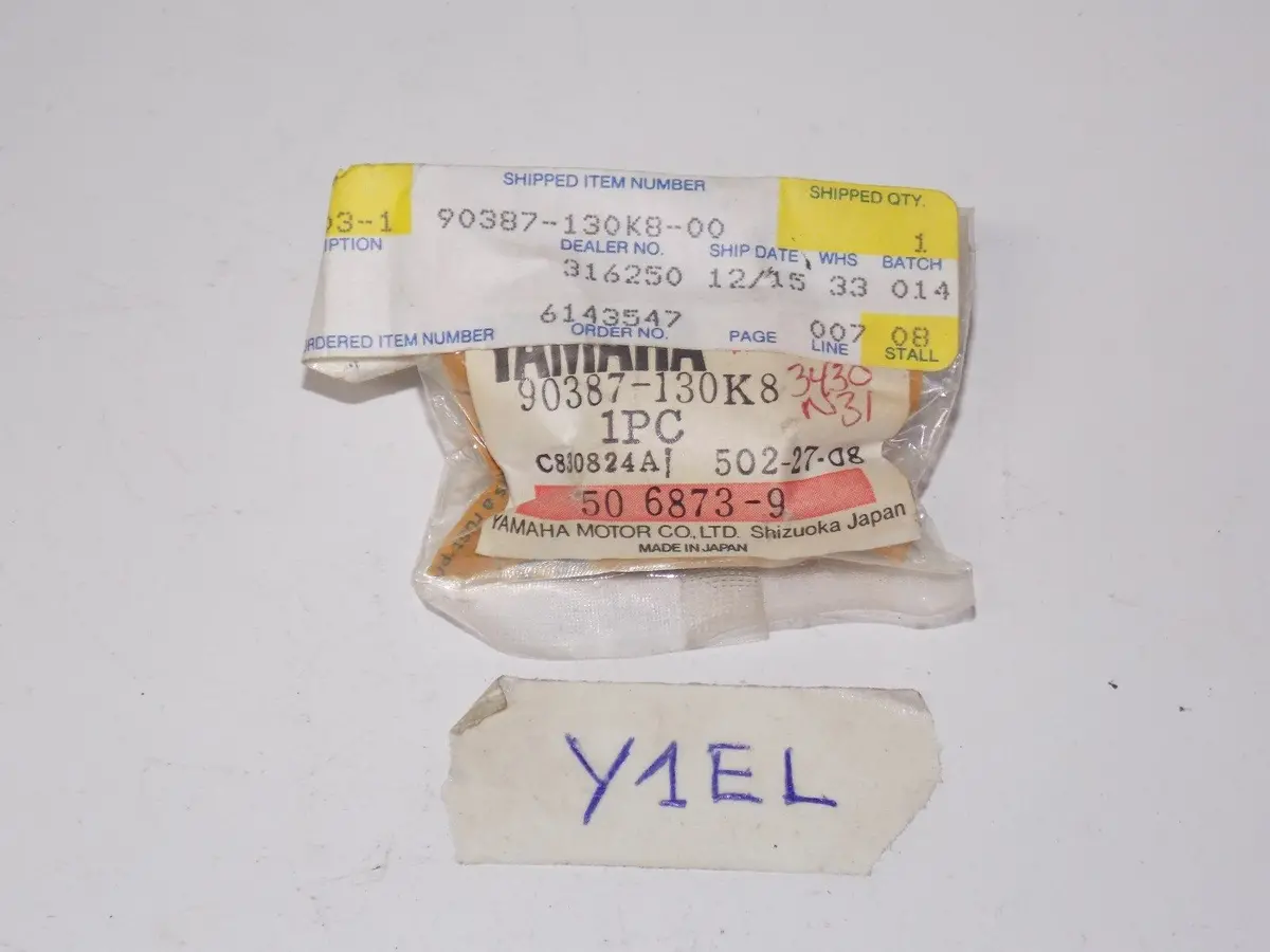 Nos Yamaha Collar 1984-1987 90387-130K8  Vmx 540 H J K L 1