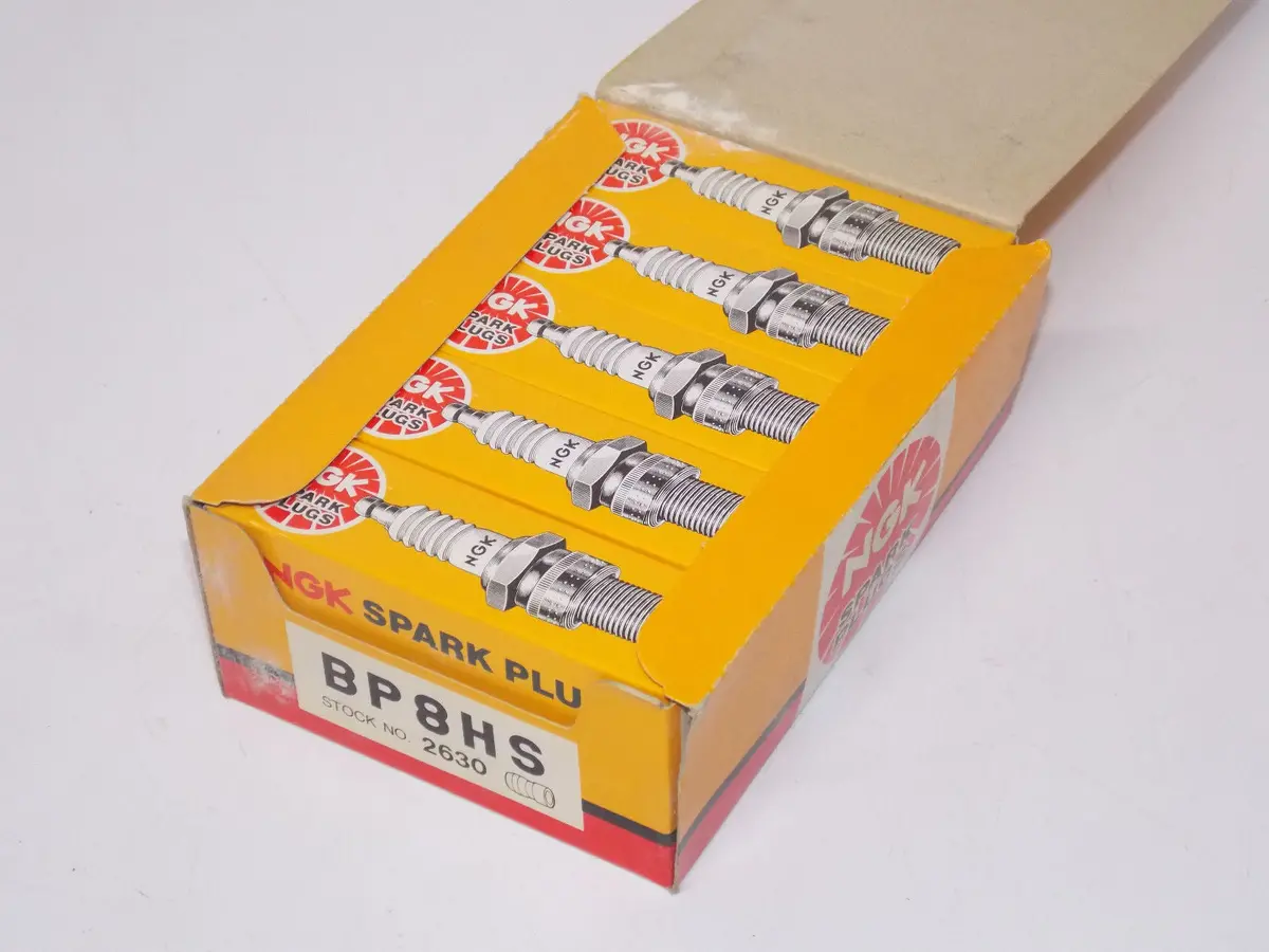 Ngk Bp8hs Spark Plugs 1 Box Of 10 1