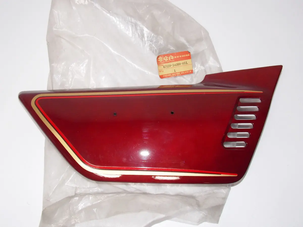 Oem Nos Suzuki 1981 1982 Gs650 Rh Frame Cover Right Side Panel 47110-34200-05L 1