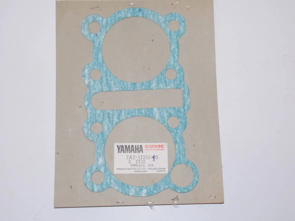 Nos Yamaha 1977-1979 Cylinder Base Gasket Xs360 Xs400 2F 2E D 2A2-11351-10 1