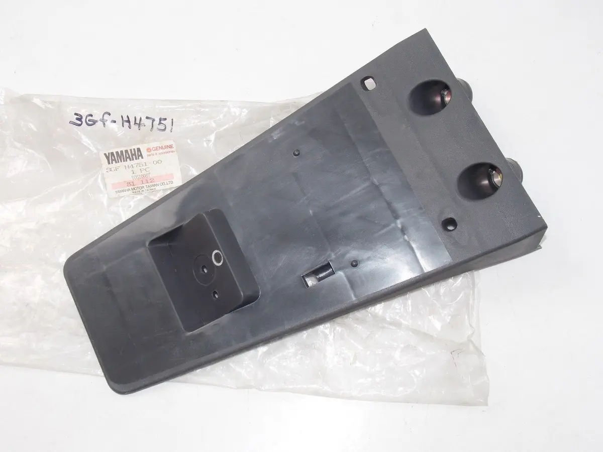 Nos Yamaha  1991 1996 Licence Bracket Cr50 3Gf-H4751 1