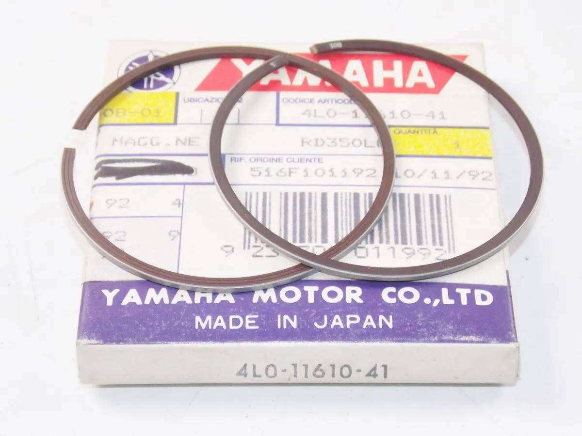 Nos Yamaha  1981 1982 Piston Ring Set 4Th Rd350   4L0-11610-41 1