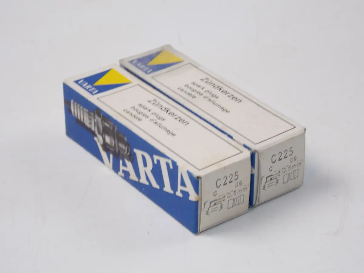 Nos 1 Set Of 2 Varta C225 Spark Plug Germany 1