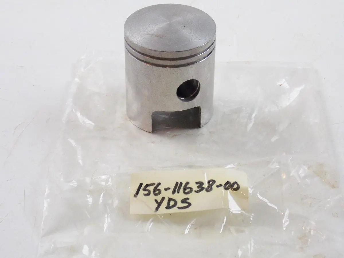 Nos Yamaha  1967 Piston 4 O/S 1.00  Yds5 Ym2  156-11638-00 1