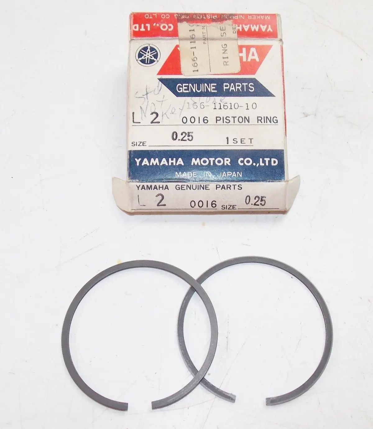 Nos Yamaha  1967-1970 Piston Ring Set 1St Over 0.25 Yl2   166-11610-10 1