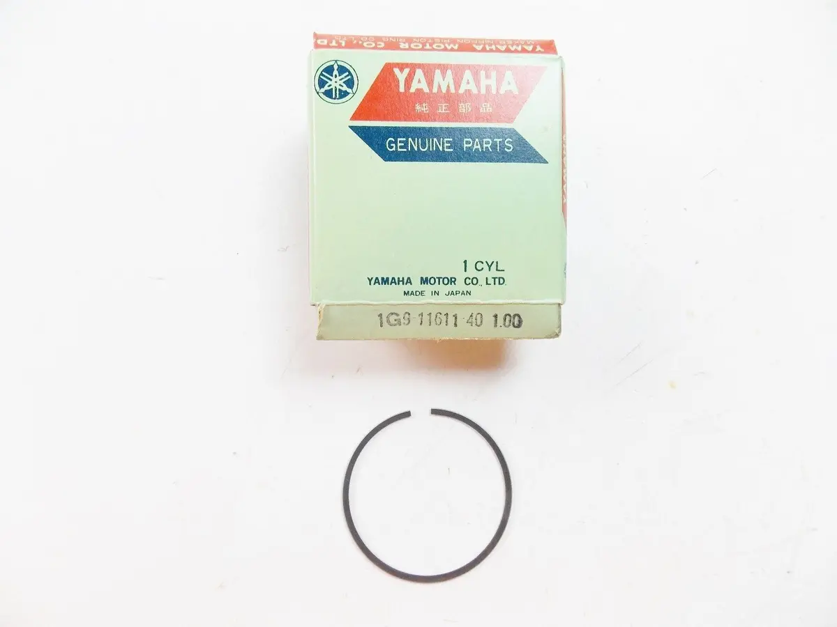 Nos Yamaha   1977 Piston Ring  4Th Over 1.00 Yz100  1G9-11611-40 1
