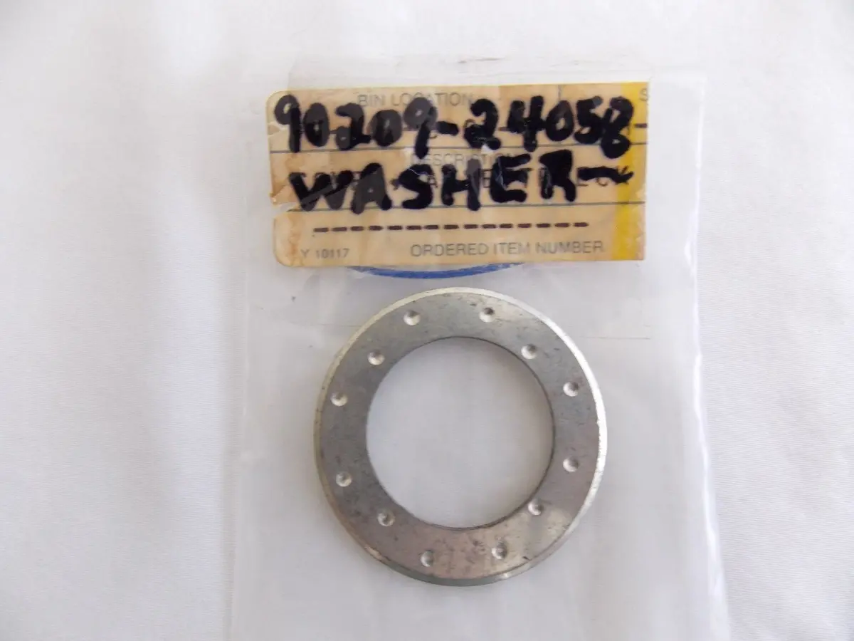 Nos Yamaha 1974 1975 Special Shape Washer Gpx338 Gpx433   90209-24058 1