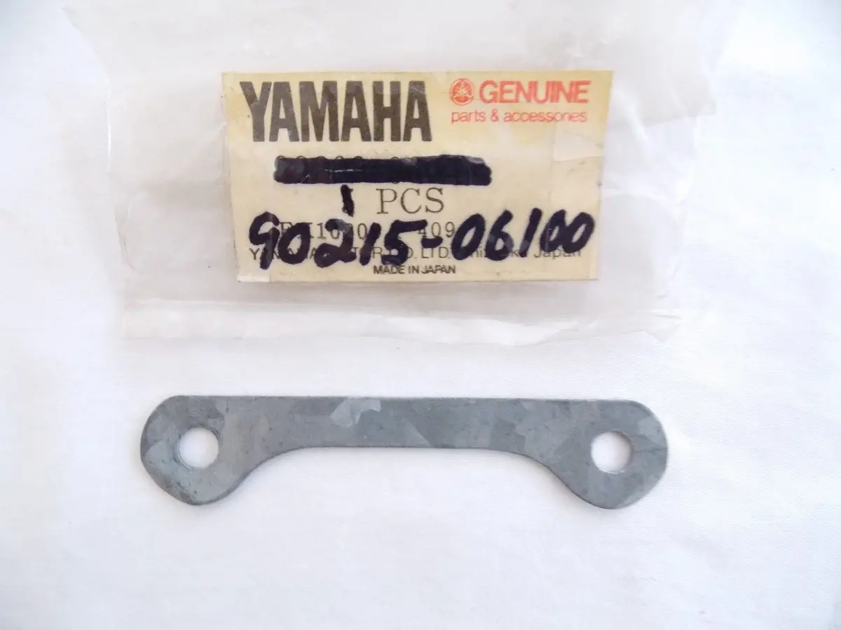 Nos Yamaha  1970-1977 Lock Washer Axle El433 Ew433 Sl338 Sm292   90215-06100 1