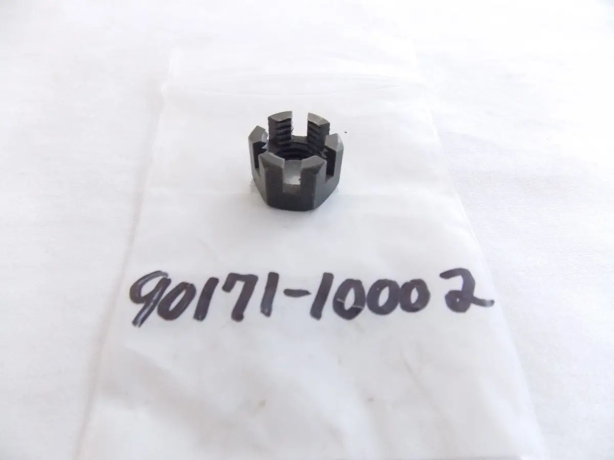 Nos Yamaha  1070-1975 Castle Nut (2)  Sw396 Sl292 Ew433 Gp396 Ss433 90171-10002 1
