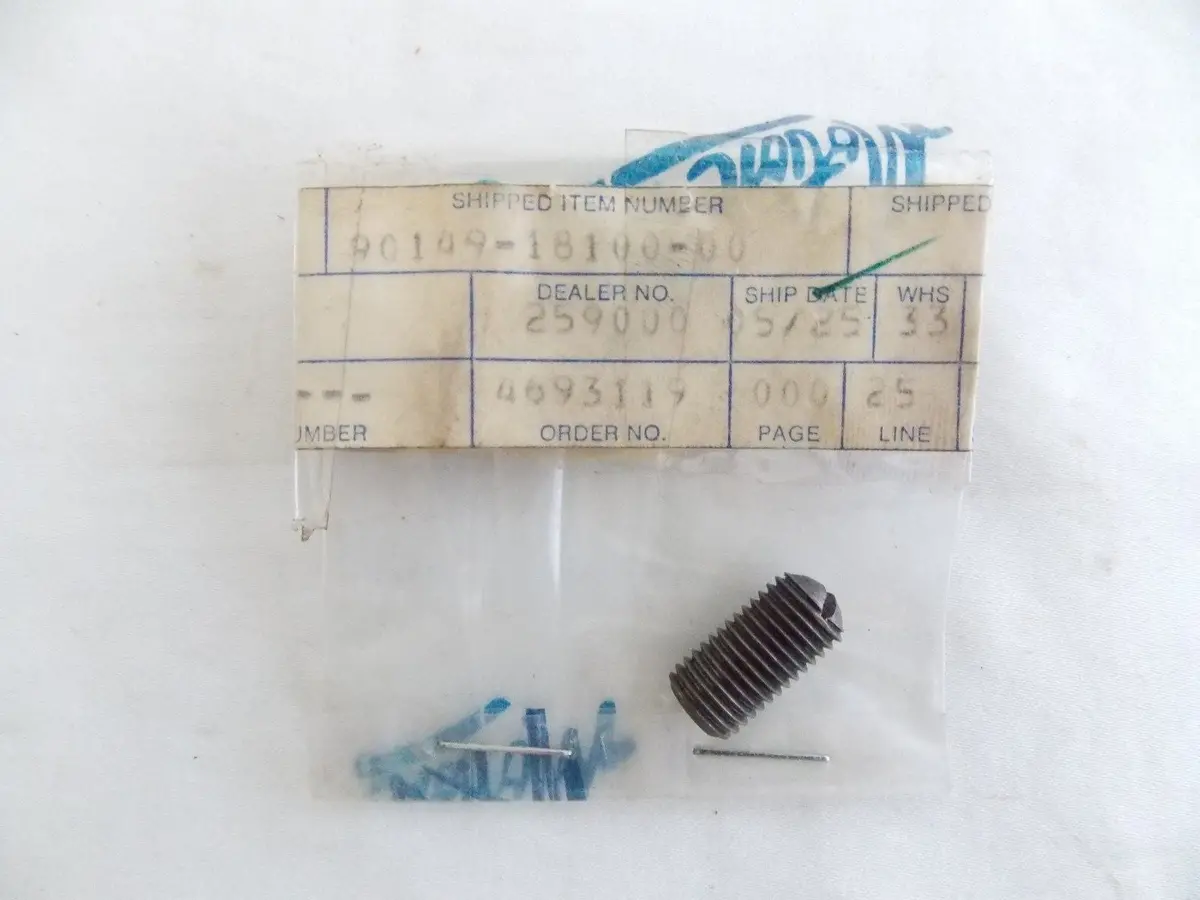 Nos Yamaha Aftermarket 1976-1981 Special Shape Screw Tt500 Xt500 90149-18100 1